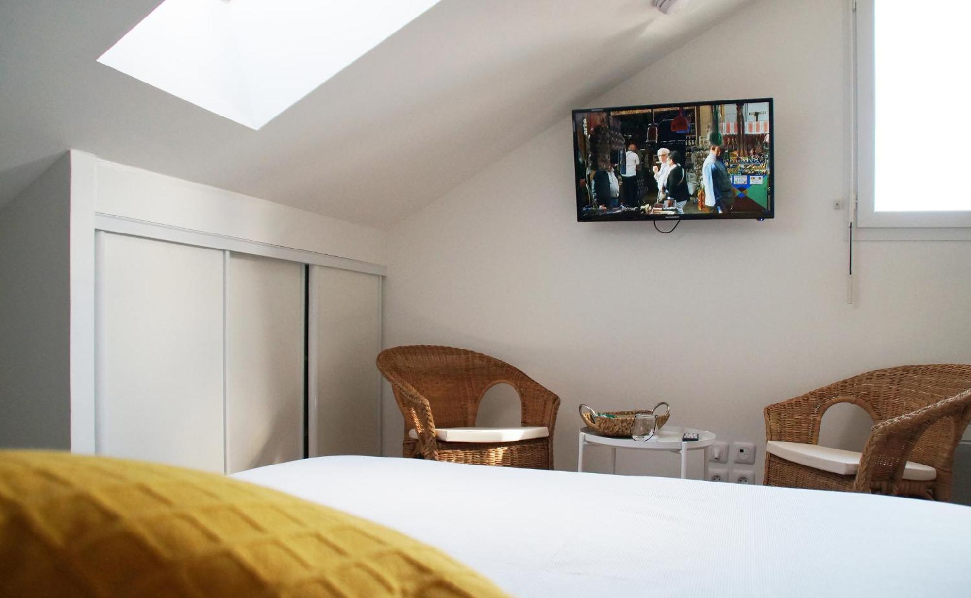 La Residence Des 53 라로츠수르욘 외부 사진